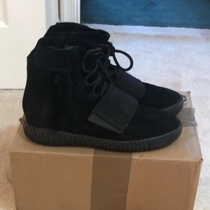 Adidas Yeezy Boost 750 Triple Black